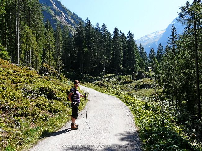 Tirol > Wanderung durch den  Zemmgrund