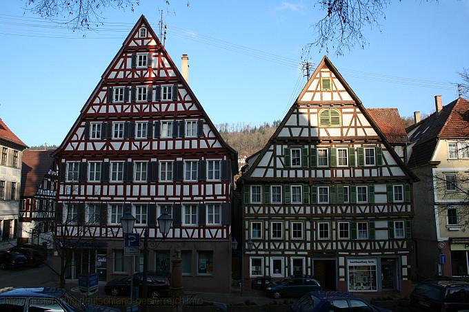 CALW > Marktplatz - Häuser