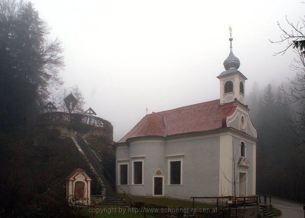 Pöllau - Kalvarienbergkirche im Herbst