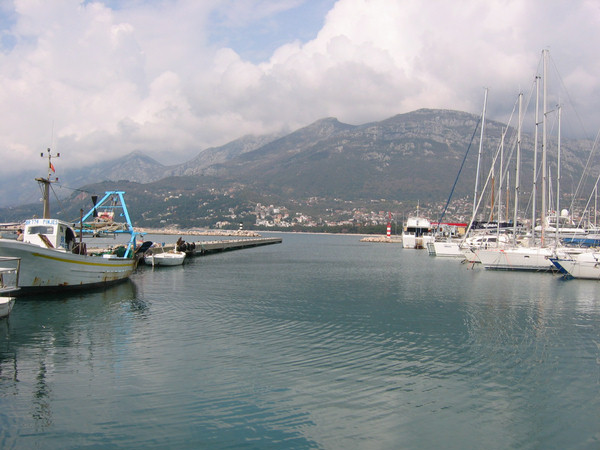 BAR > Marina2