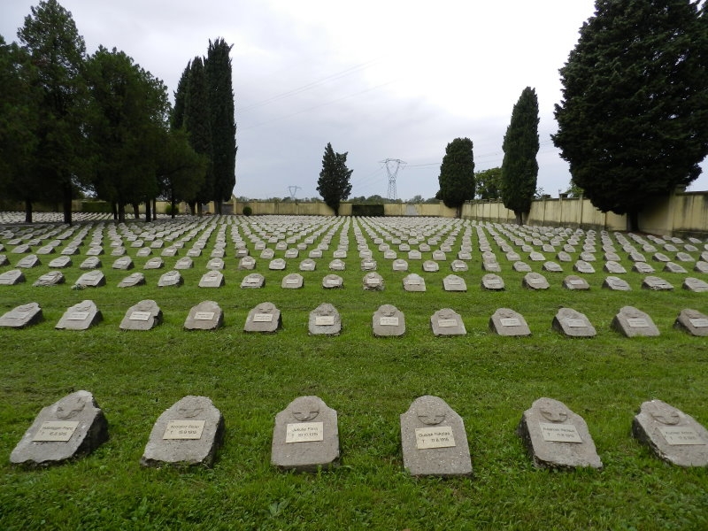 Redipuglia_österreichischer Soldatenfriedhof (3)