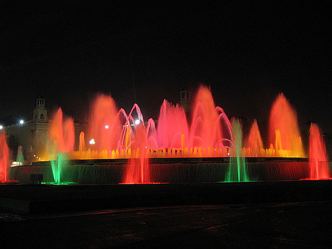 BARCELONA > Plaza Espana > Wasserspiele