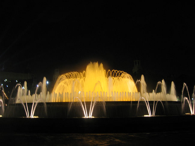 BARCELONA > Plaza Espana > Wasserspiele