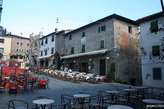 MONTECATINI ALTO > Piazza Guiseppe Giusti