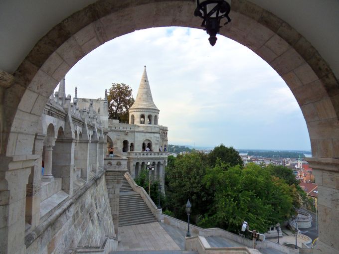 H:Budapest>Burgberg>Fischerbastei007