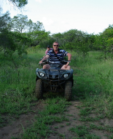 9 Afrika 2012 / Bayala Lodge