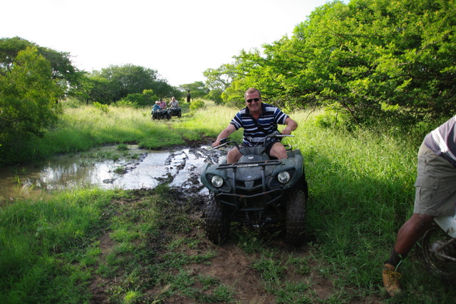 9 Afrika 2012 / Bayala Lodge 5