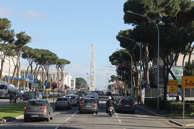 ROMA-E.U.R. > Via Cristoforo Colombo > Obelisk