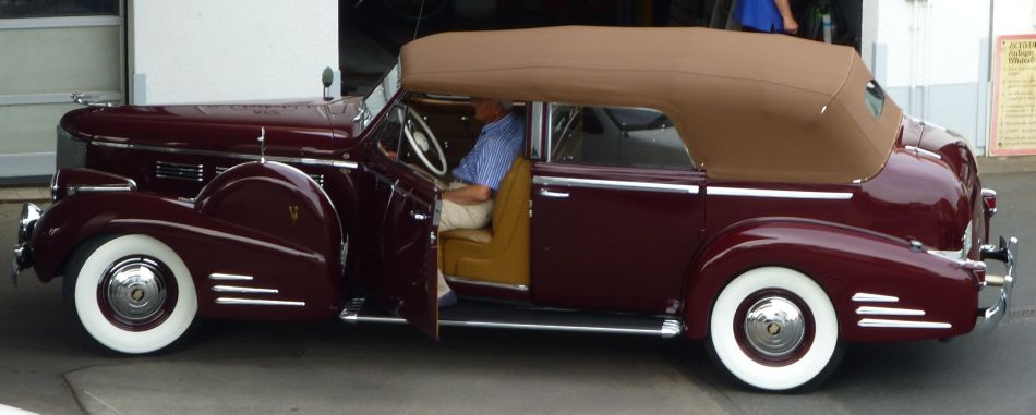 Cadillac Sedan Convertible 1938-1