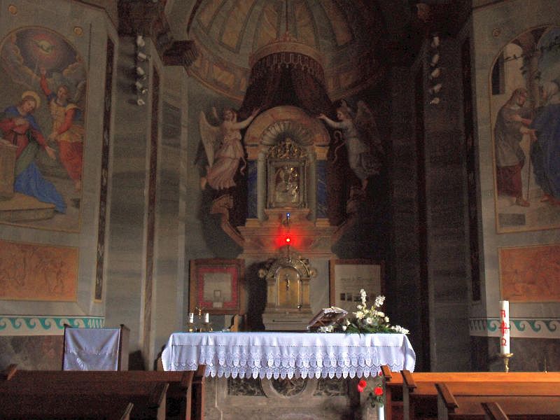 H:Eger>Basilika>innen>Marienkapelle>Altar