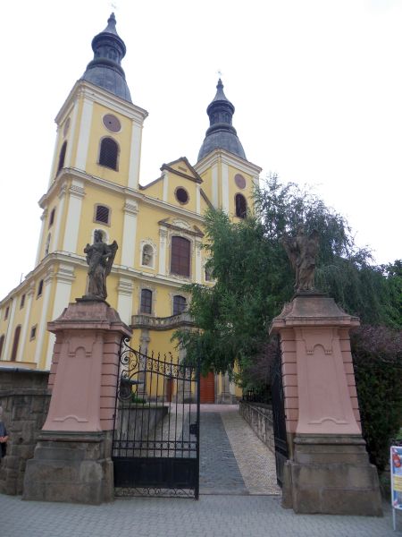 H:Eger>Széchenyi út>Zisterzienserkirche1