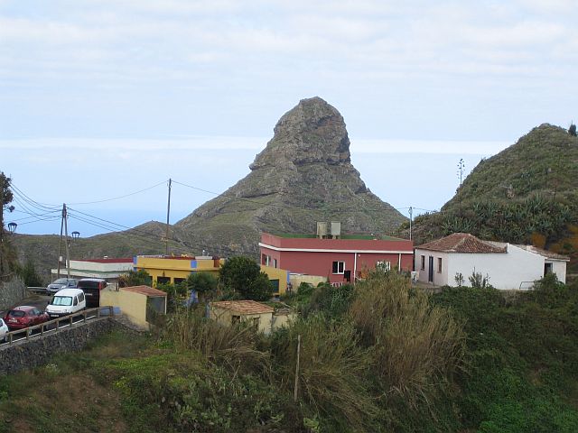 ROQUE DE TABORNO > 707 m hoch