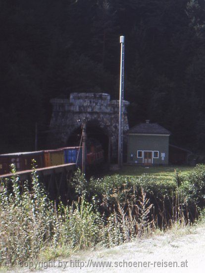 KARAWANKEN > Eisenbahntunnel von 1902