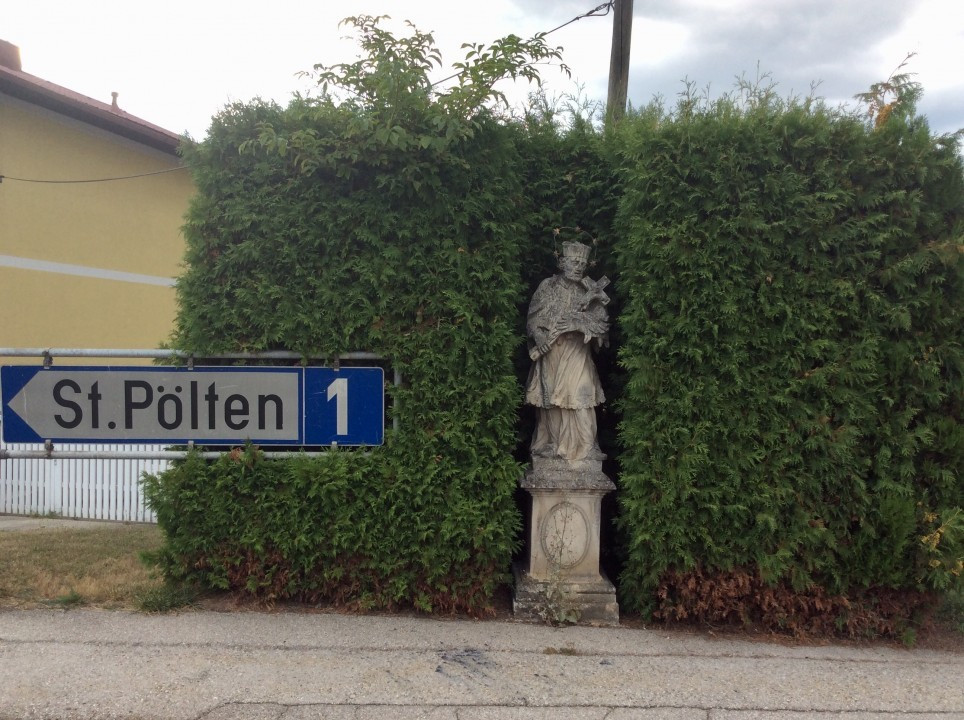 St. Pölten, Stadtteil Pottenbrunn < Nepomuk