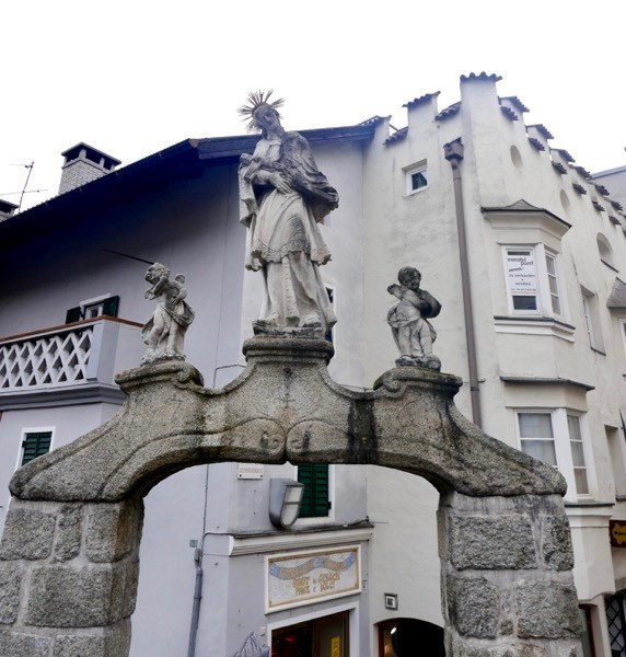 I: Brixen Südtirol Adlerbrücke Nepomuk Statue 