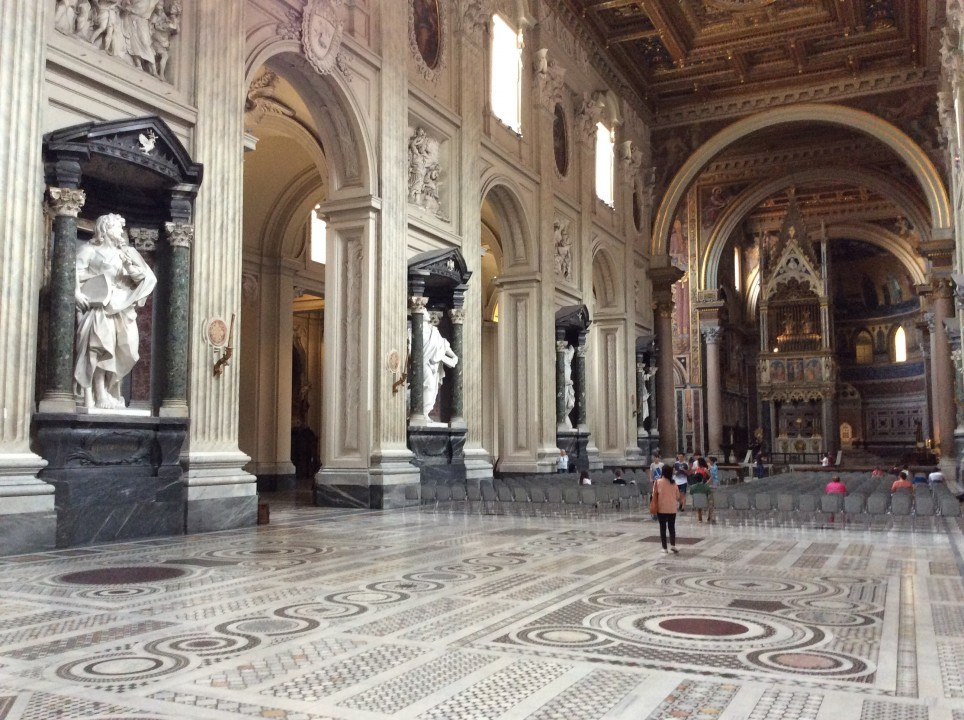 Rom, Basilica San Giovanni in Laterano < Nepomuk