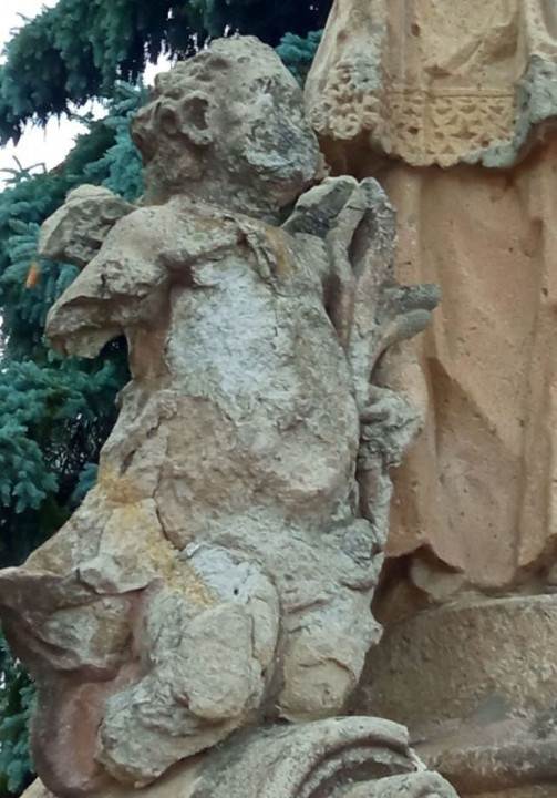 Sajólád Nepomukdenkmal Putto