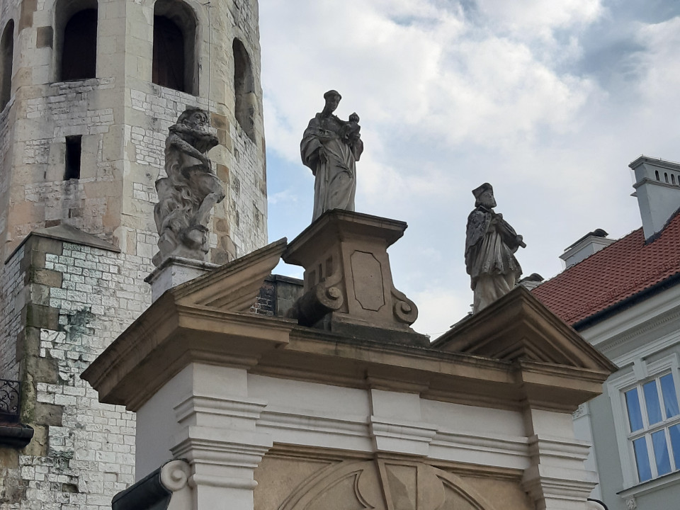 Krakau Andreaskirche > Nepomuk