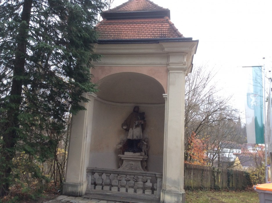 Steyr und Christkindl < Nepomuks