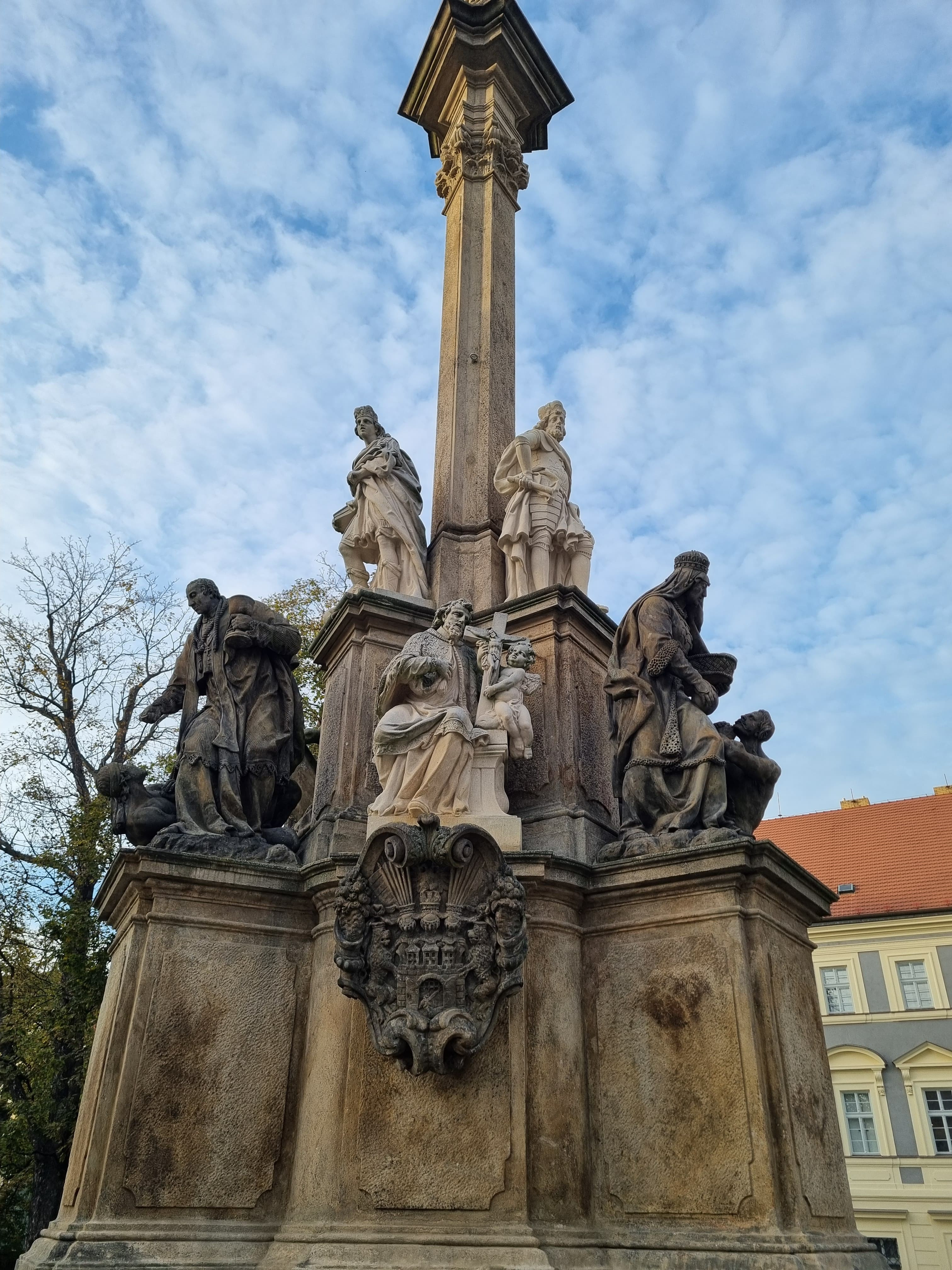 Prag Hradschin Mariensäule < Nepomuk