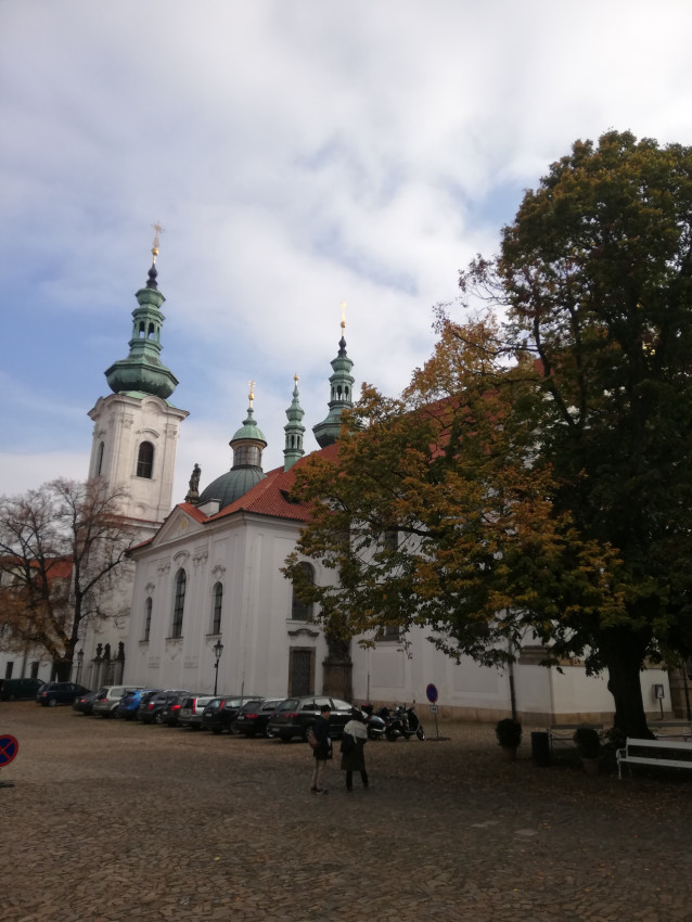 Prag, Kloster Strahov < Nepomuk