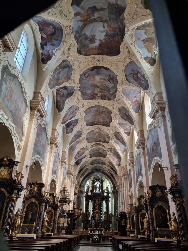 Prag, Kloster Strahov < Nepomuk