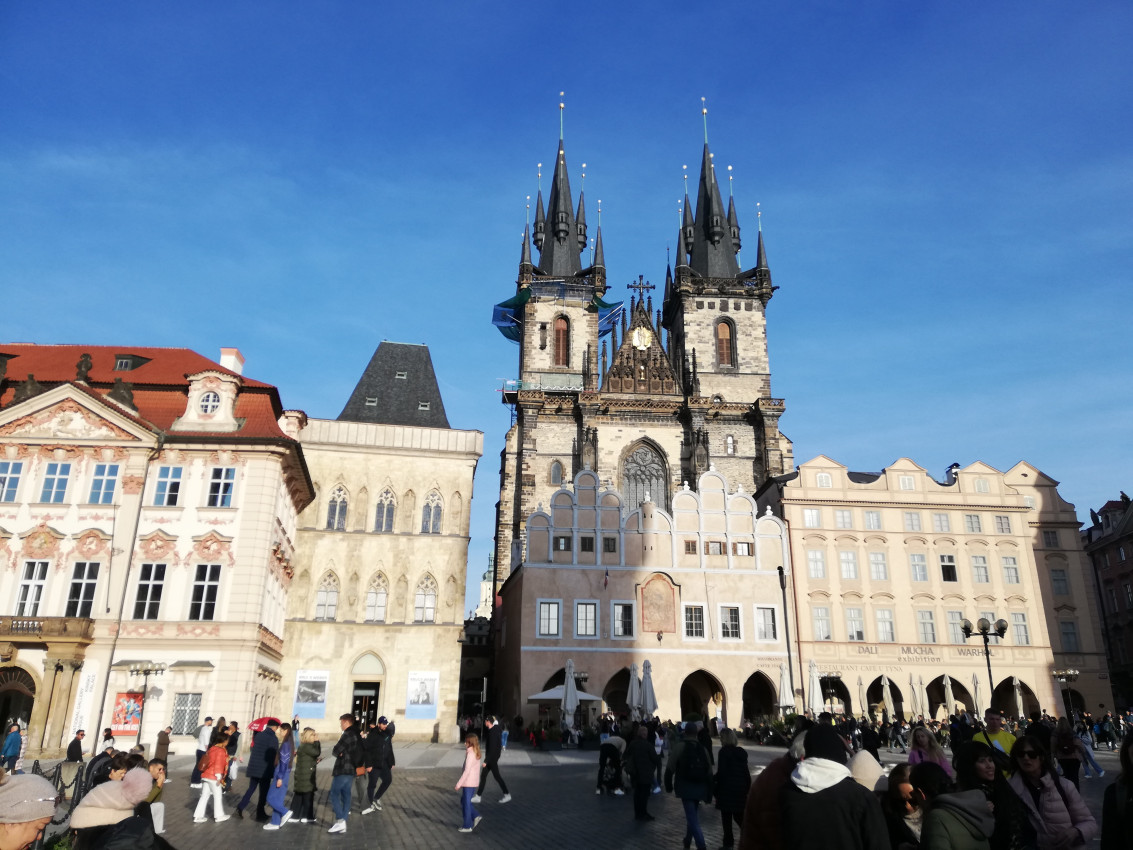 Prag, Altstädter Ring < Nepomuk