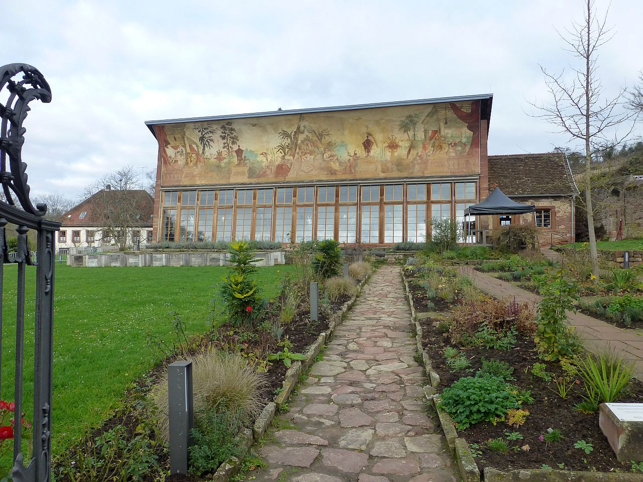 Kloster Bronnbach4 Orangerie.jpg