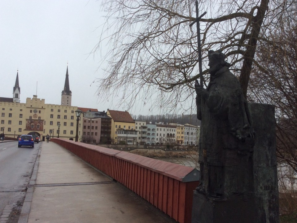 Wasserburg am Inn < Nepomuk